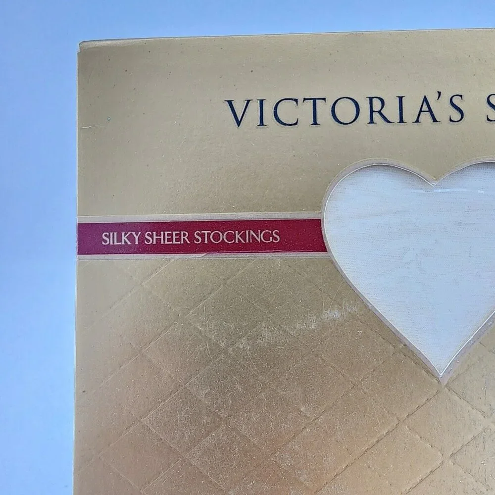 Victoria's Secret Lingerie For Legs Silky Sheer Nylon Stockings Cream Size Small